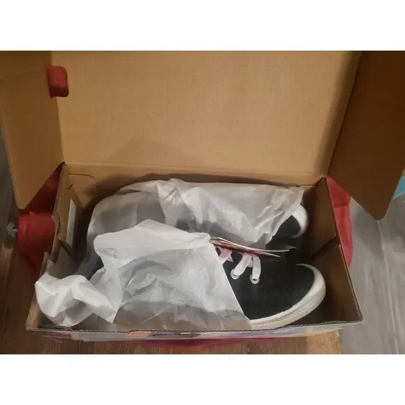 Roxy Women's Bayshore III 3 Slip-on‎ Shoe Sneaker Black (US 9) (UK 7) - NEW - Picture 6 of 6